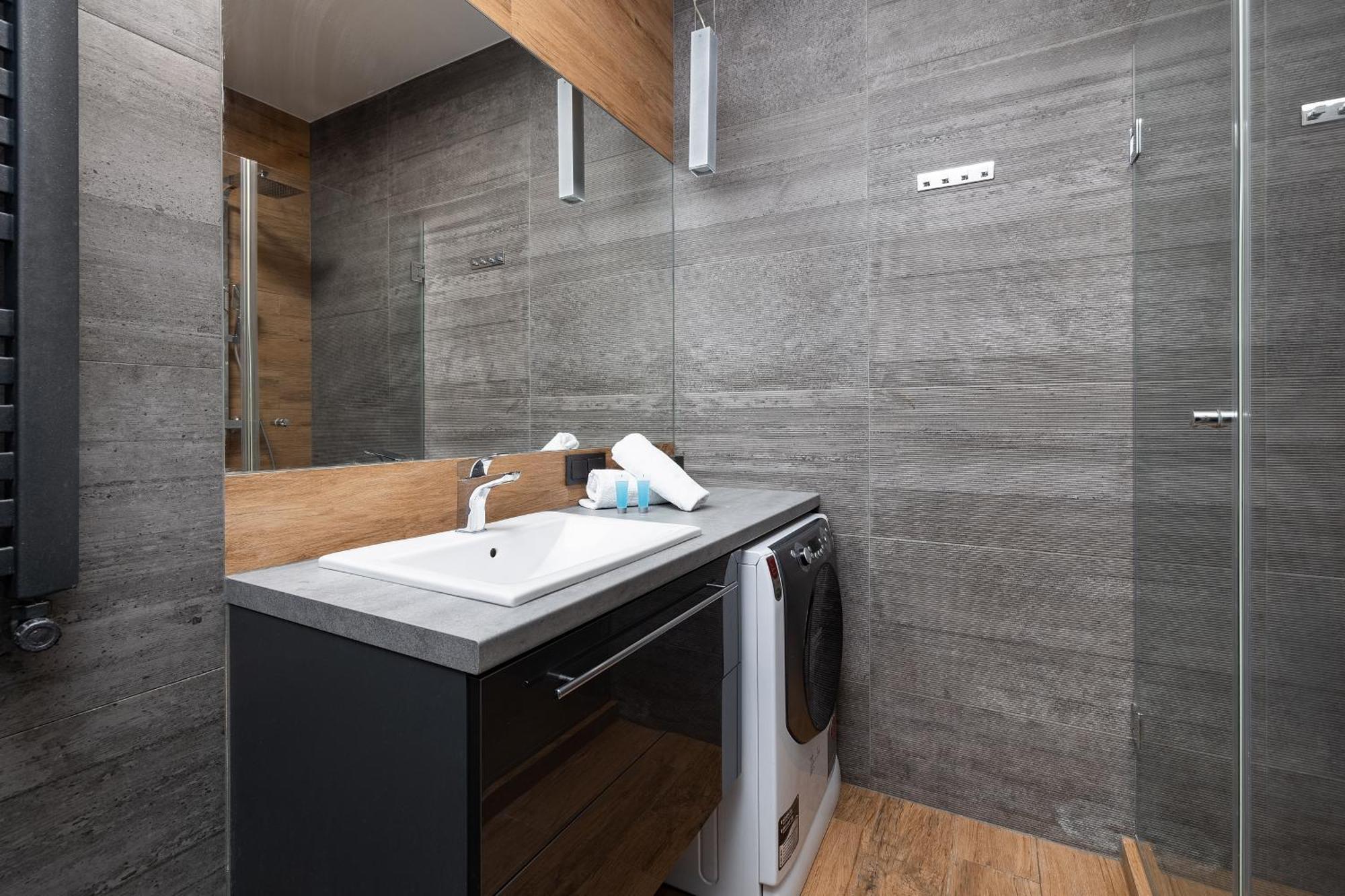 Raginisa Chic Apartment